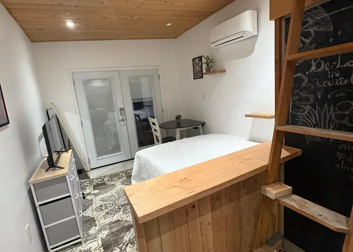 Private Backyard Tinyhouse Guest house Phoenix