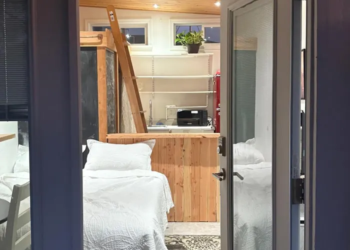 Private Backyard Tinyhouse Guest house Phoenix